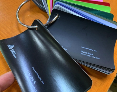 カーラッピングフィルム素材