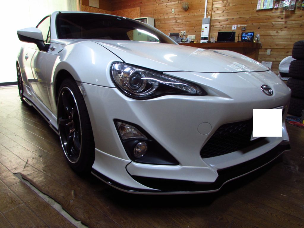 86 brz TRD カーボン フェンダーフィン zn6-