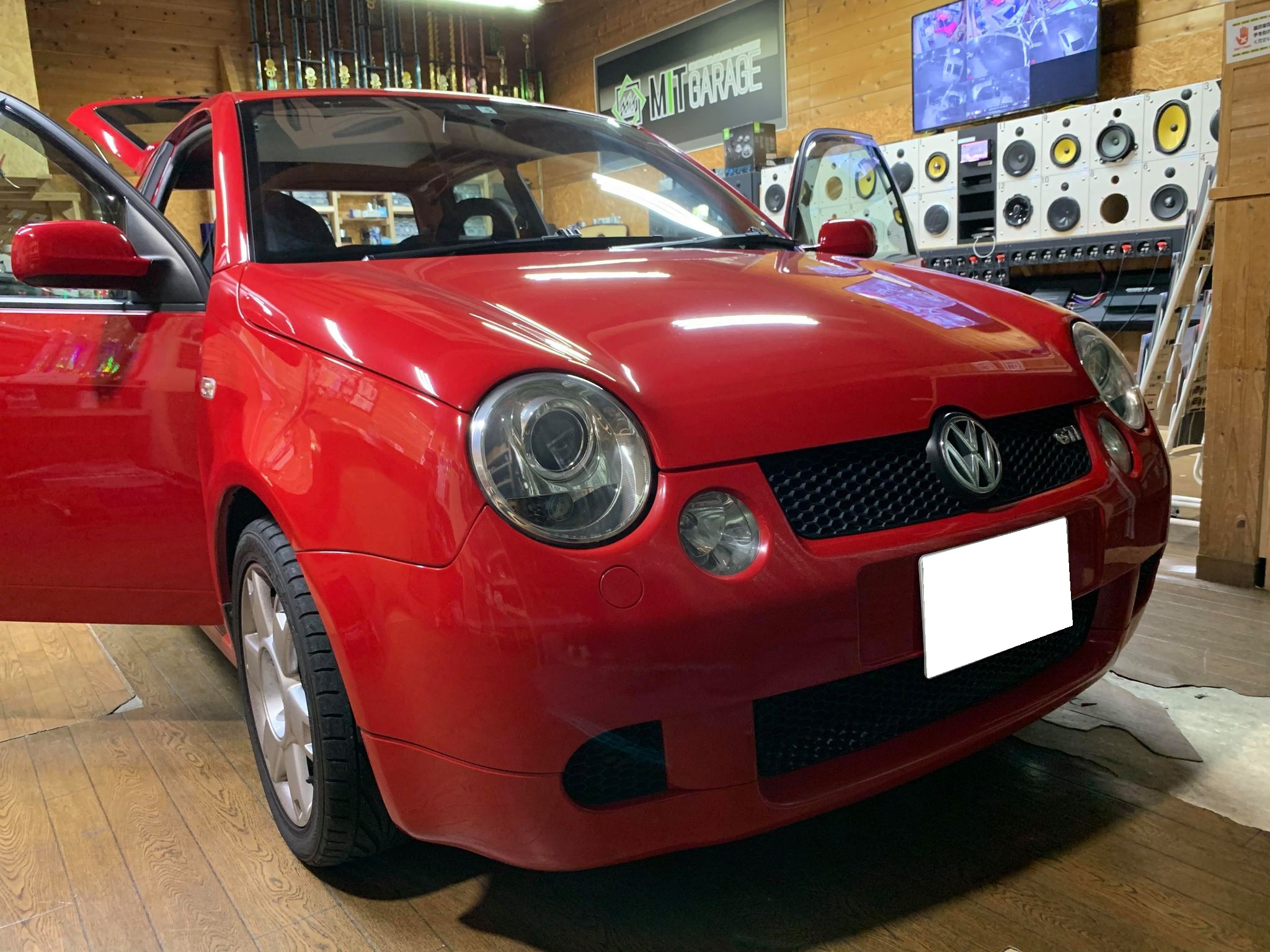 梅雨時期恒例ルポのルーフ張替え！