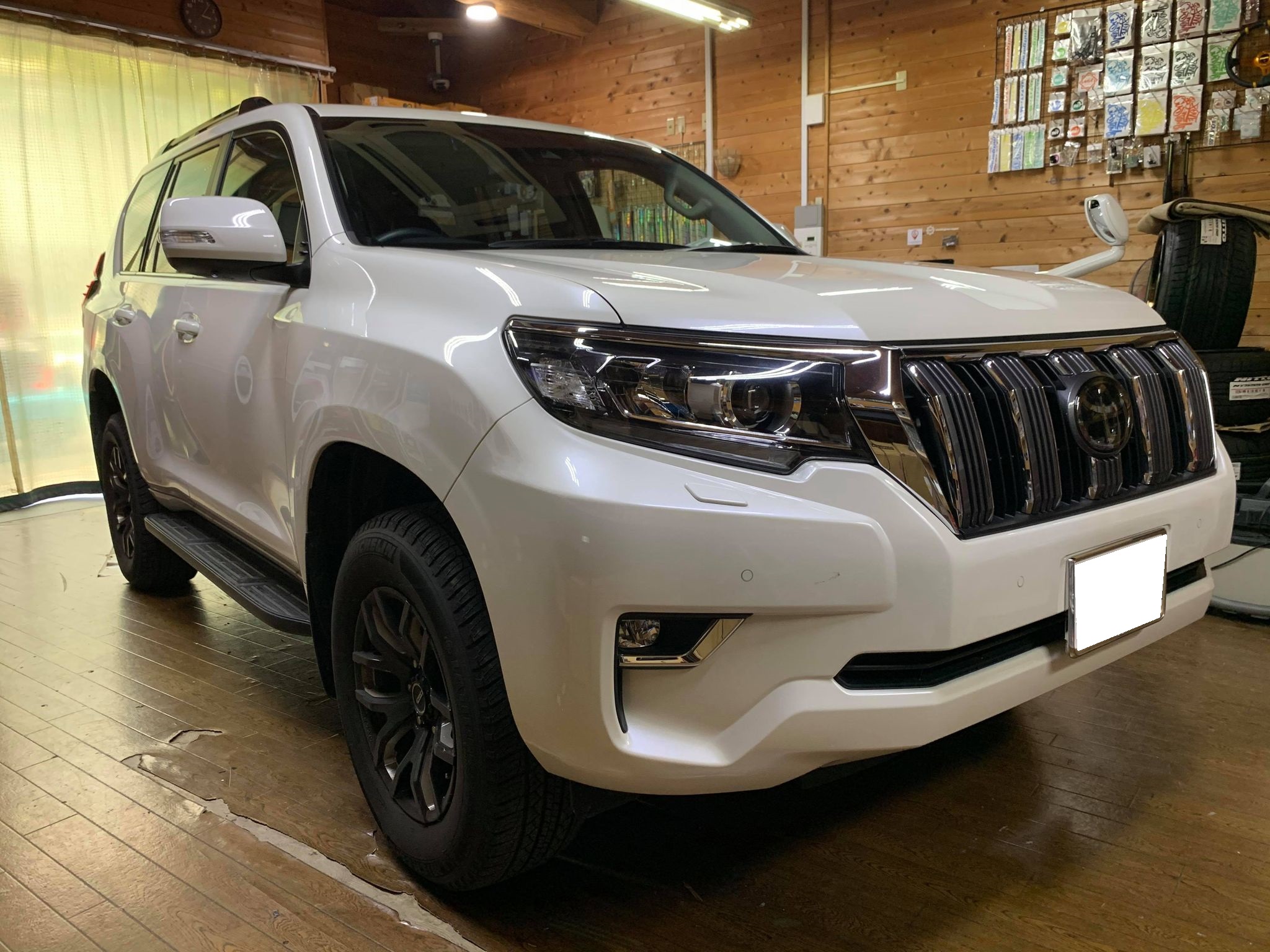 プラドの電動スライドシートスイッチ追加！