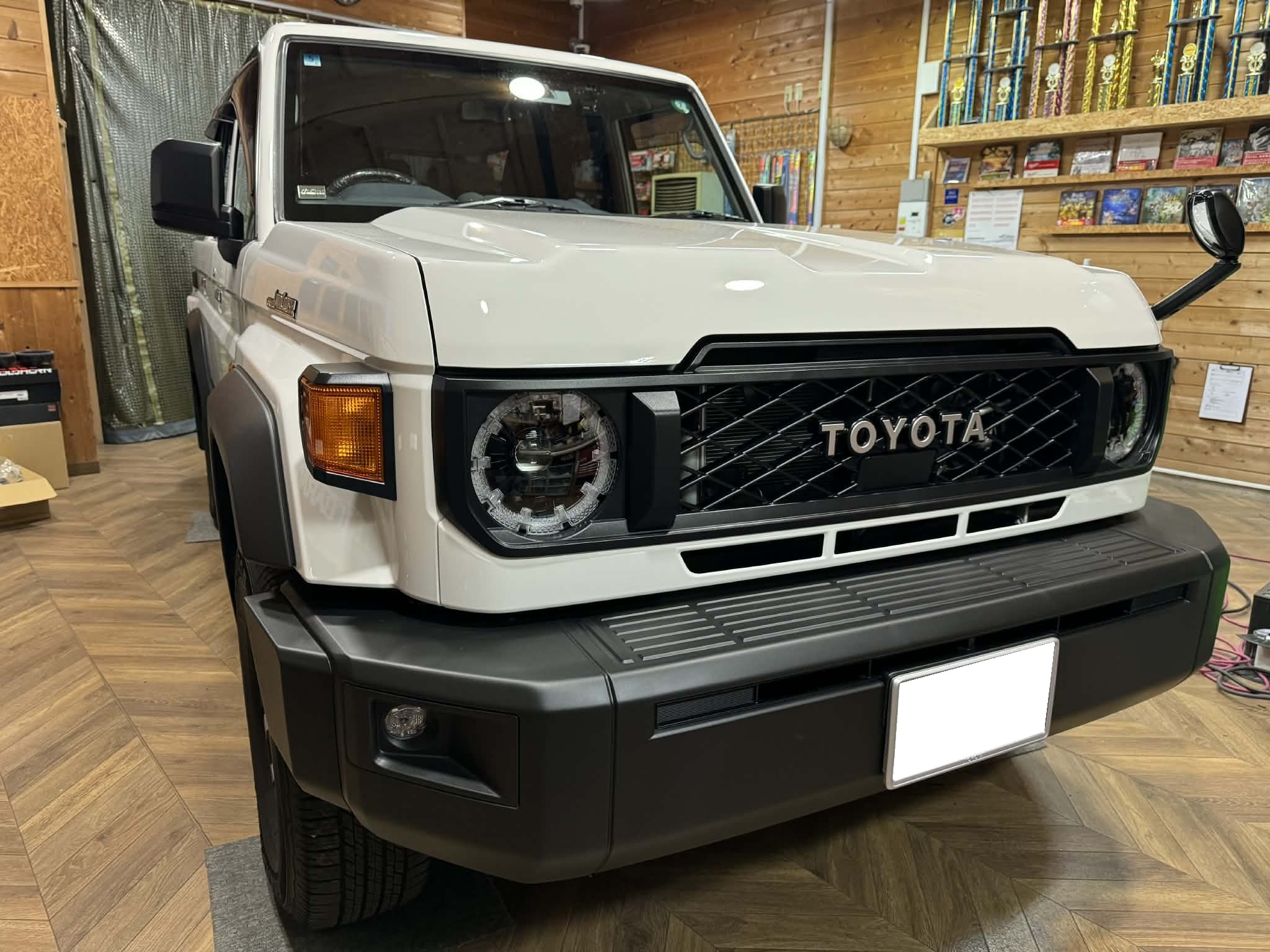 世界が狙う日本の宝を死守せよ!カーセキュリティパンテーラ取付!