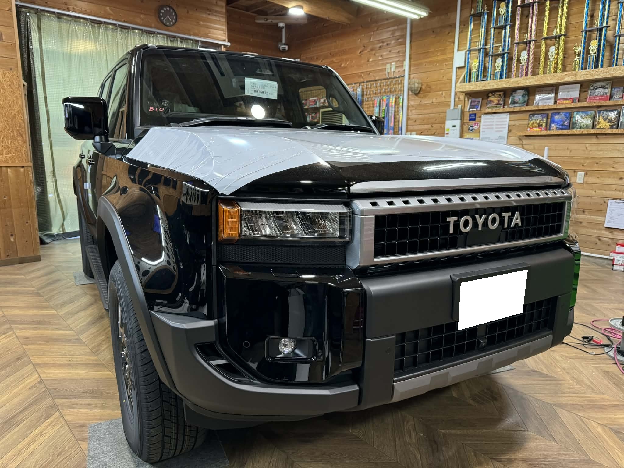 28台目‼納車待ちの不安をゼロに。ディーラー様から直行!最新250に「イグラ」でデジタルロック!ランドクルーザー250にデジタルイモビライザーイグラ2+取付‼